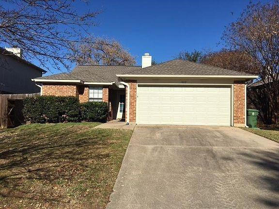 Building Photo - 1612 Stoneway Dr