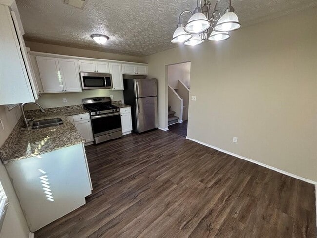 Foto del edificio - 3972 Glenwood Downs Ln