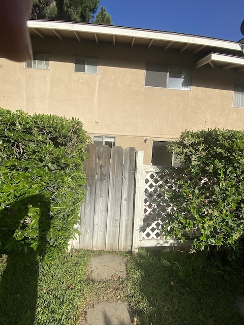 Building Photo - 778 E Mariposa St