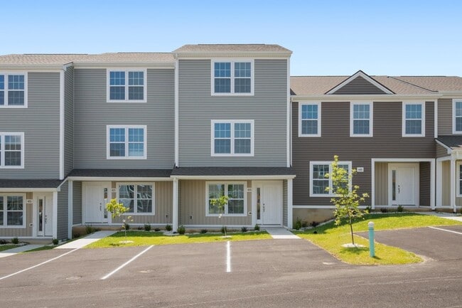 Photo - 435 Skylar Dr Townhome