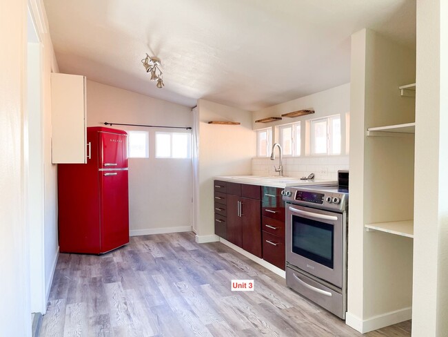 Building Photo - 1590 Tamarac St