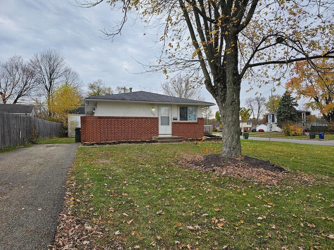 2127 Tupsfield Rd, Columbus, OH 43229 Apartment for Rent in Columbus