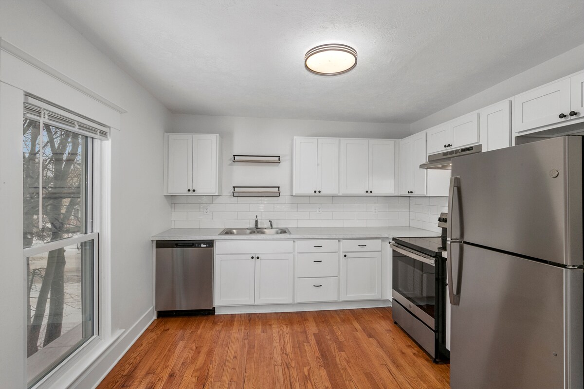 Foto principal - 411 6th St NW