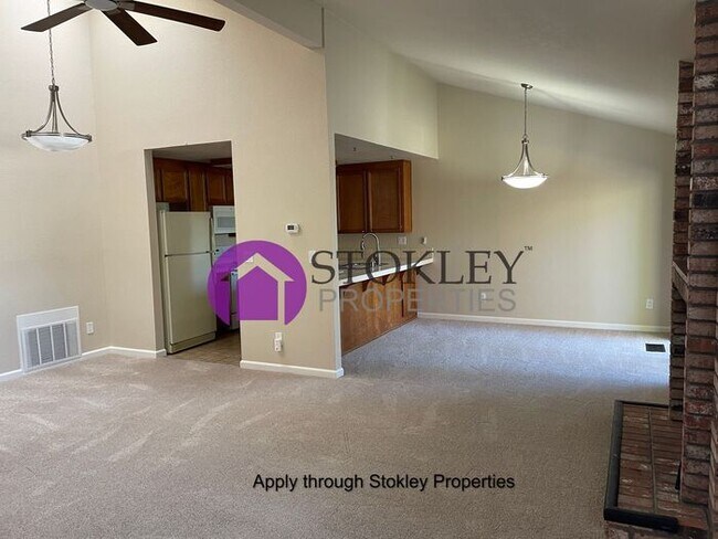 Building Photo - Stokley Properties Presents 118 Southwind ...