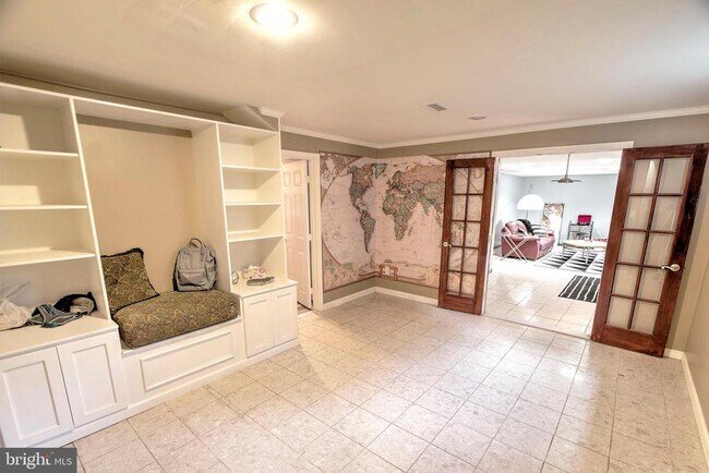 Building Photo - 10120 Cheswick Ct