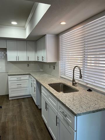 Foto del edificio - 3410 Columbia Cir