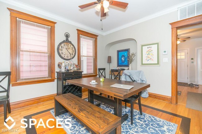 Foto del edificio - 5385 N Bowmanville Ave