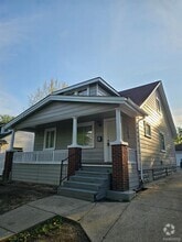 Building Photo - 362 S Marshall St