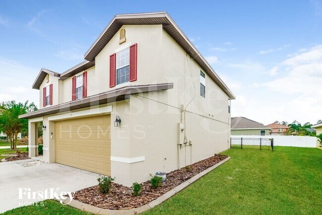Foto del edificio - 70 Levee Ln