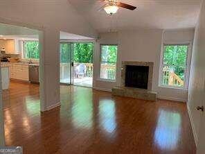 Building Photo - 3456 Brookview Dr