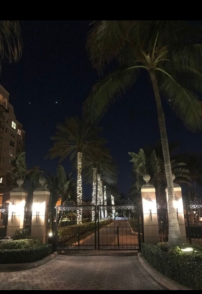 Foto del edificio - 3594 S Ocean Blvd