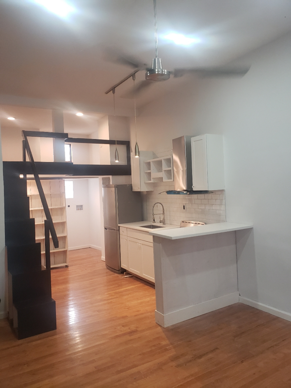 Foto principal - 2130 South St