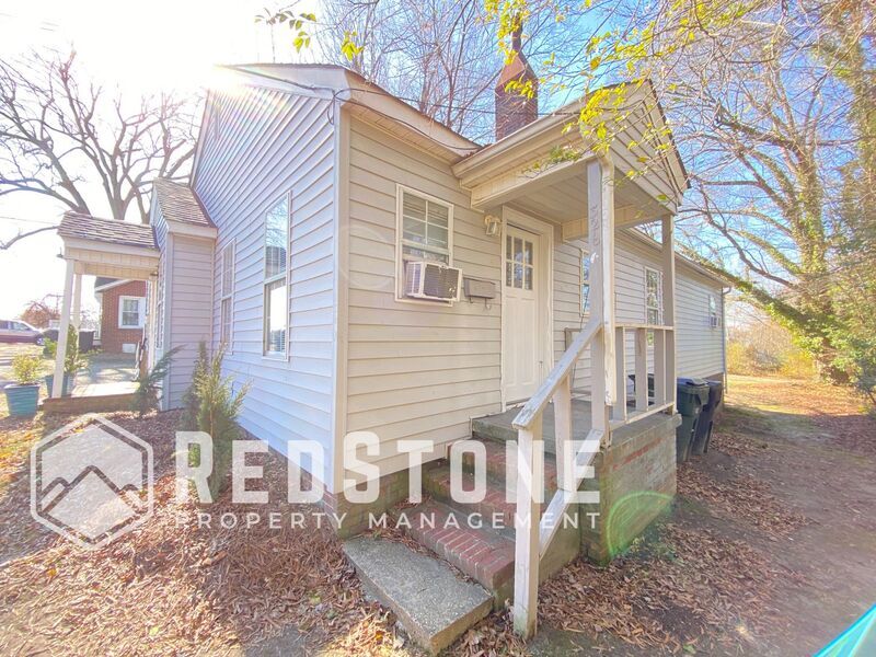 Primary Photo - 326 W Kime St