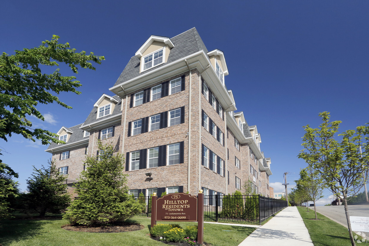 Edificio - Hilltop Apartments of Totowa