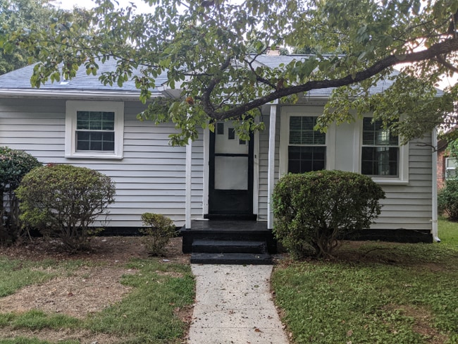 Building Photo - 864 Sprinkle St