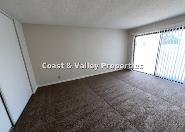 Building Photo - Beautiful Salinas Home for RENT!!!