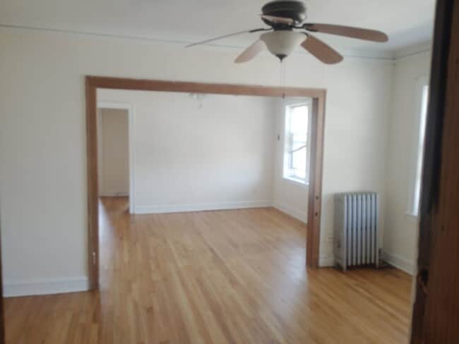 Building Photo - 3235 N Lockwood Ave