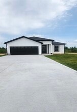 Building Photo - 194 Rd 5506