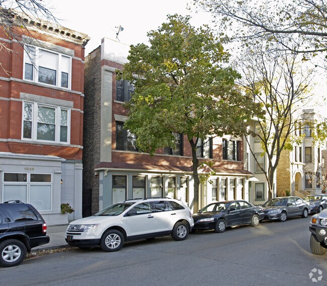 Primary Photo - 1020 W Roscoe St