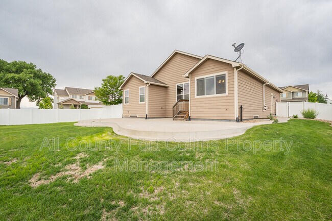 Foto del edificio - 3394 Butternut Ln