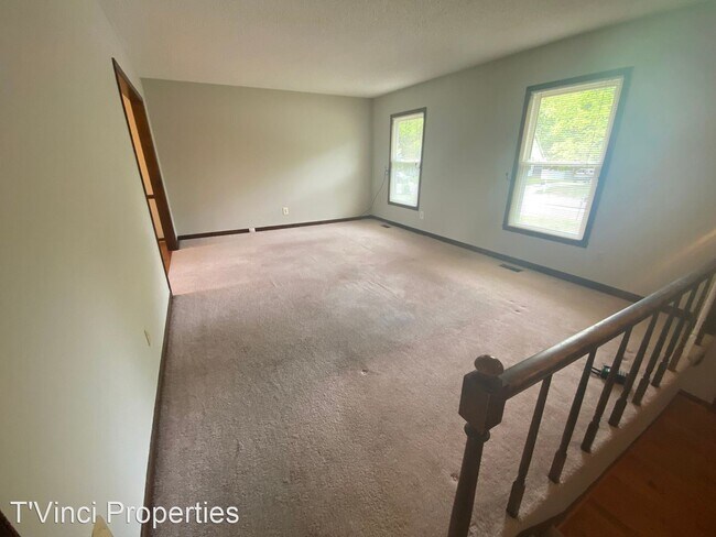 Building Photo - 4 br, 2.5 bath House - 313 Lakeside Drive