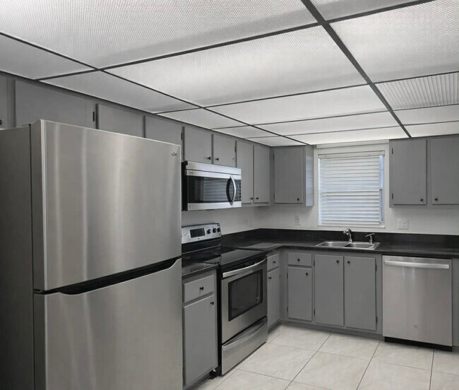 Foto del edificio - 3300 W Rolling Hills Cir