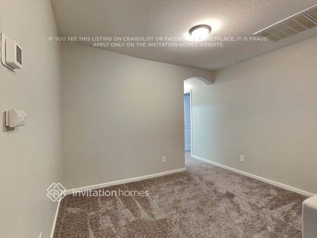 Building Photo - 3394 E Liberty Ln