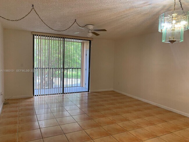Foto del edificio - 8600 SW 133rd Avenue Rd