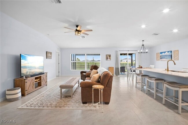 Foto del edificio - 17741 Paradiso Wy