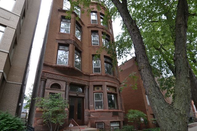 Foto principal - 626 W Wellington Ave