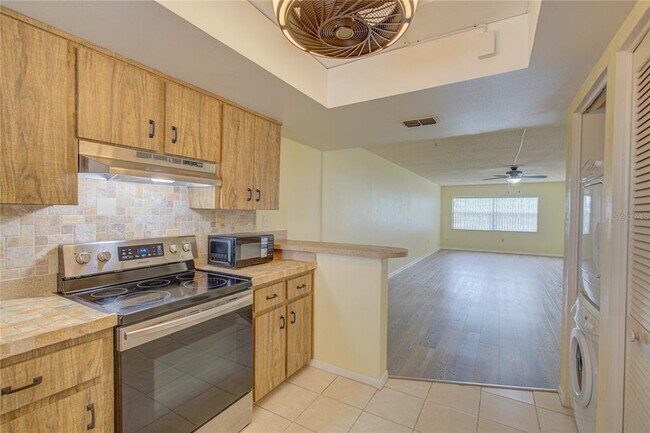 Building Photo - 12300 Park Blvd