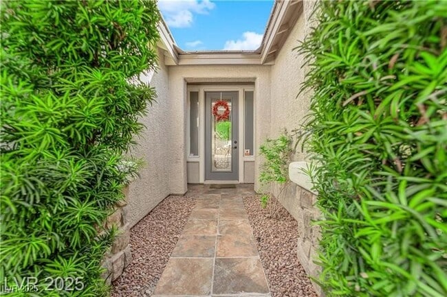 Building Photo - 10125 James Harbin Ave