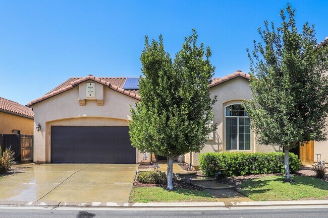 Foto del edificio - Single Family Home