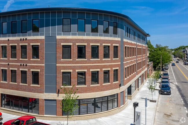 Building Photo - Station317