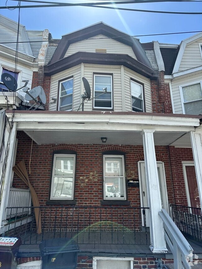 Building Photo - 118 S Broom St