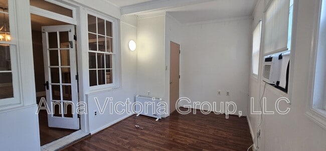 Foto del edificio - 3815 W St NW