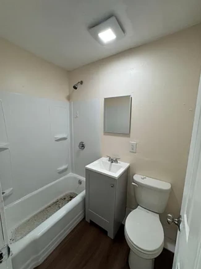Photo - 306-308 4th St Fall River Apartment