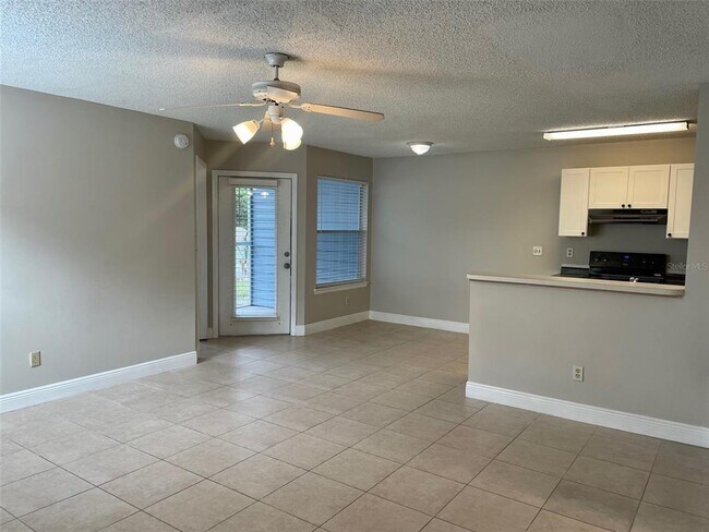 Building Photo - 729 Secret Harbor Ln