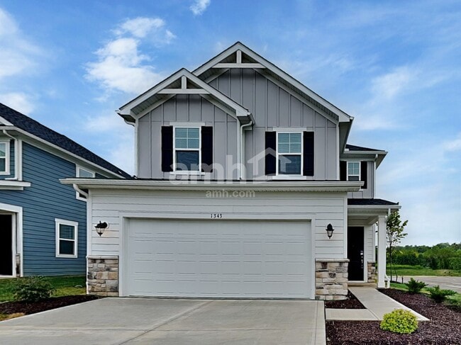 Building Photo - 1343 Pk Pl S