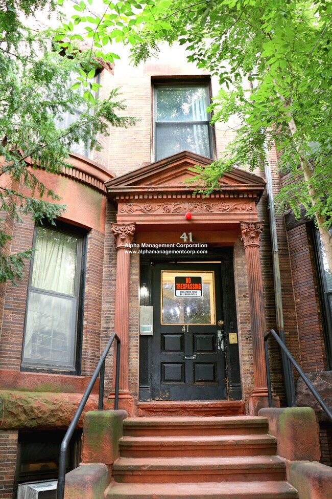 Building Photo - 37 Bay State Rd