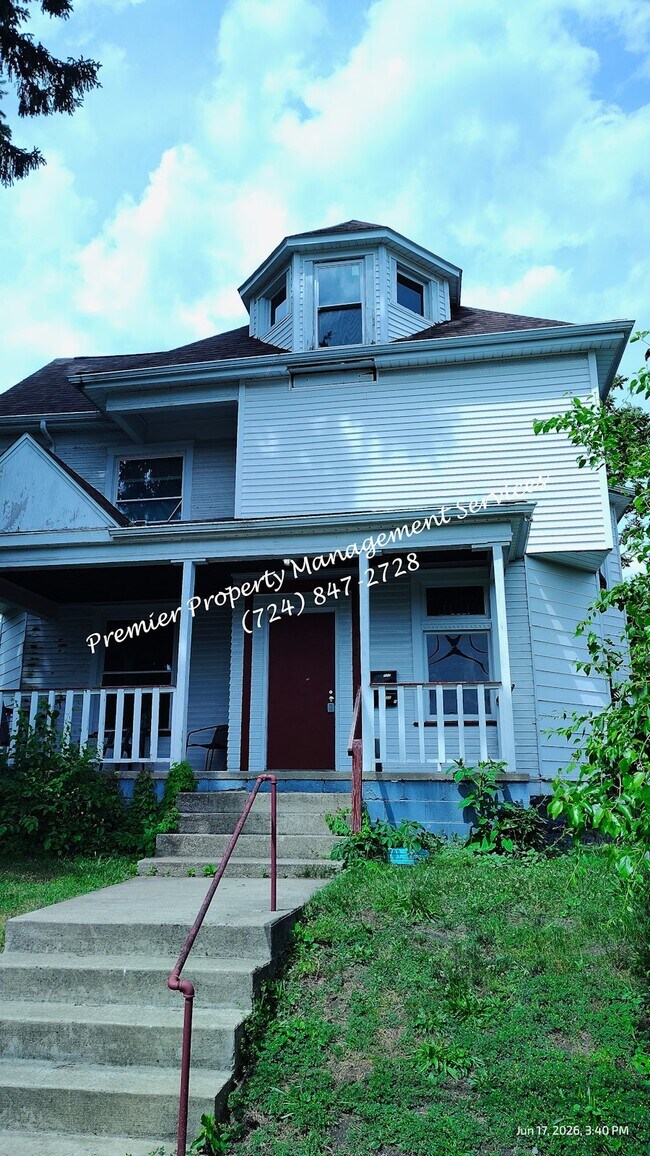 Building Photo - 522 W Madison Ave