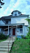 Building Photo - 522 W Madison Ave