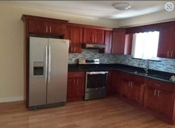 Building Photo - 213 Harrison Ave