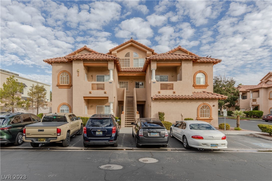 2925 Wigwam Pky Unit 324, Henderson, NV 89074 Condo for Rent in