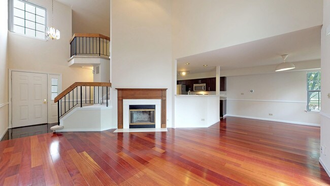 Building Photo - 1541 Club Dr