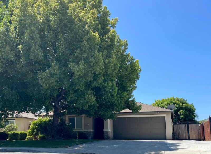 Foto principal - 5429 White Wheat Ave
