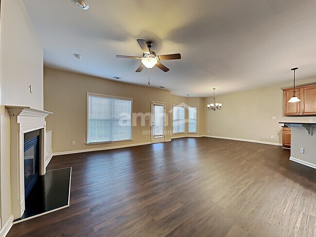 Foto del edificio - 133 Tilton Drive