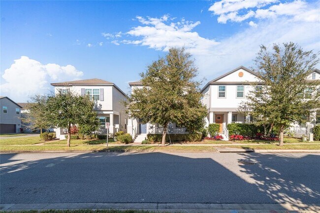 Building Photo - 9356 Tyrella Pine Trail