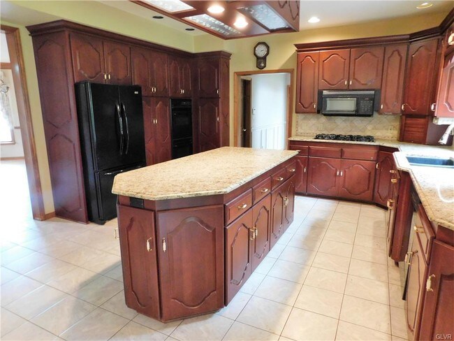 Foto del edificio - 3505 Manor Rd