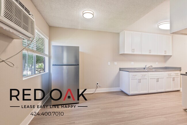 Foto del edificio - 13325 Heacock St